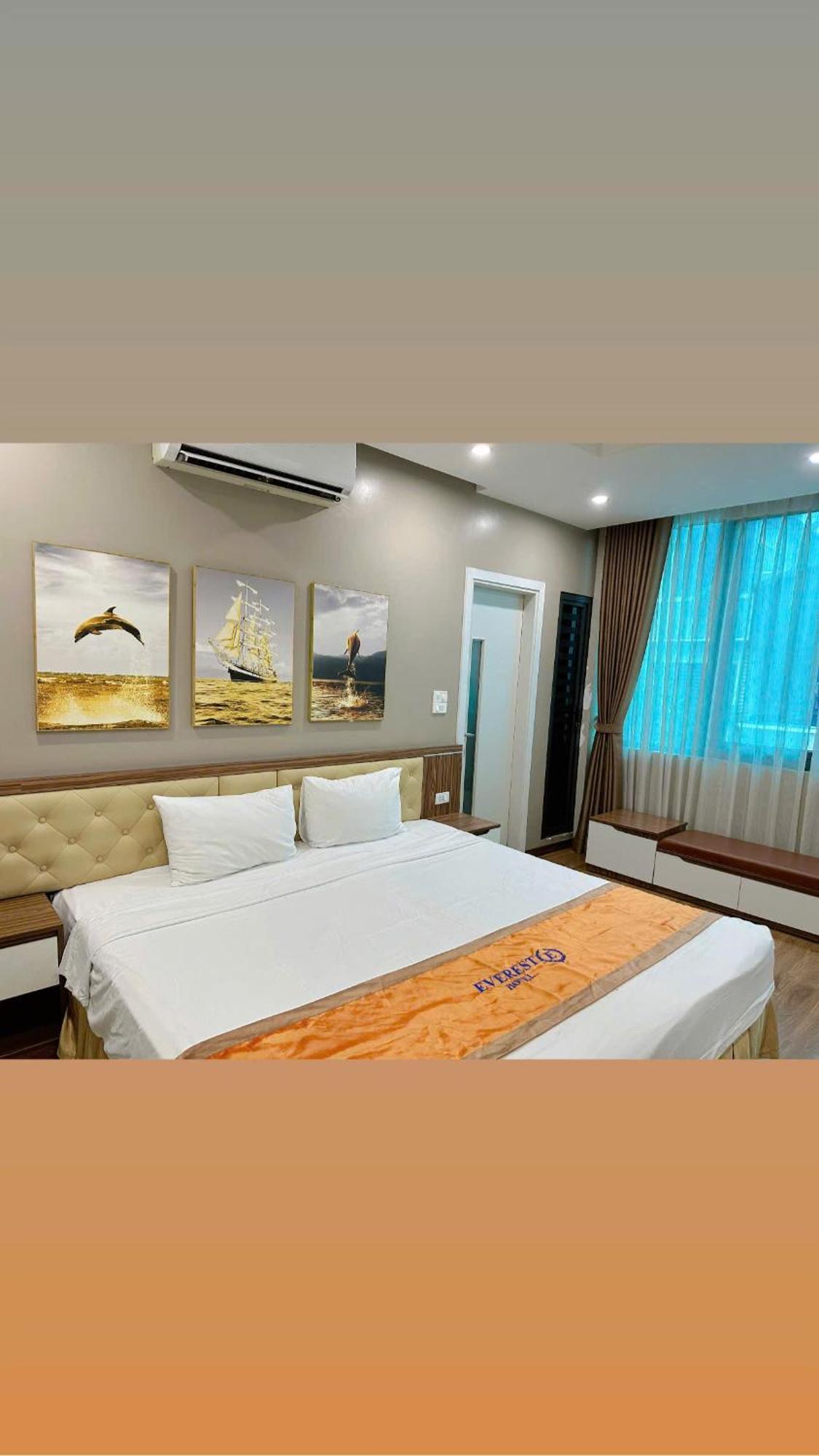 Everest Hotel — Photos 1